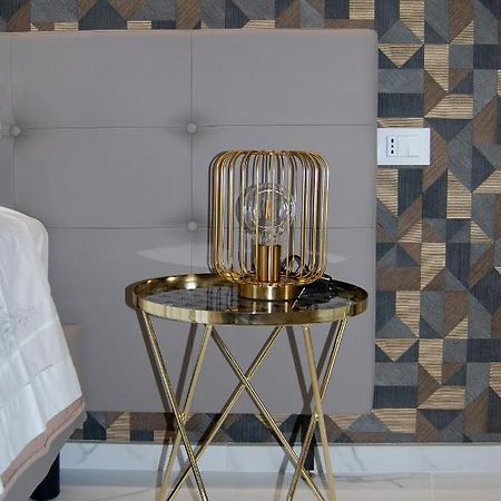 Domus Suite แตร์โมลิ ภายนอก รูปภาพ