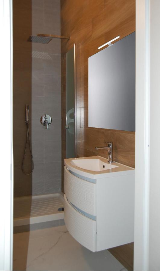 Domus Suite แตร์โมลิ ภายนอก รูปภาพ