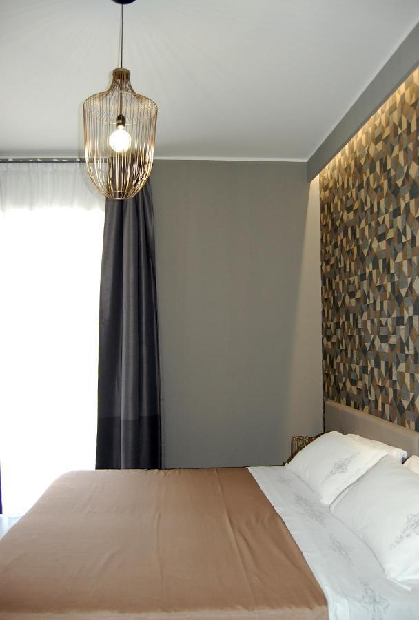 Domus Suite แตร์โมลิ ภายนอก รูปภาพ